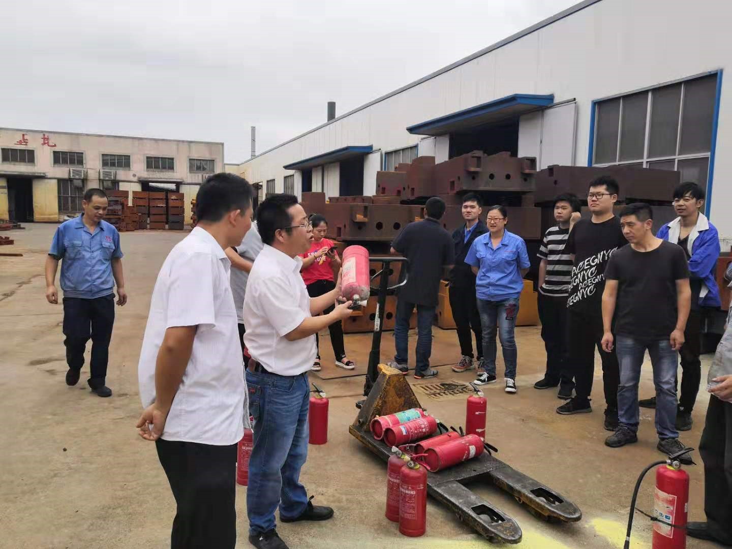 數控雕銑機,模具雕銑機,立式加工中心,石墨雕銑機-凱博數控 數控雕銑機,模具雕銑機,立式加工中心,石墨雕銑機-凱博數控